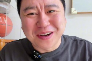 湖人全员健康的实力真挺不错的 快船今天拼的韧性十足...